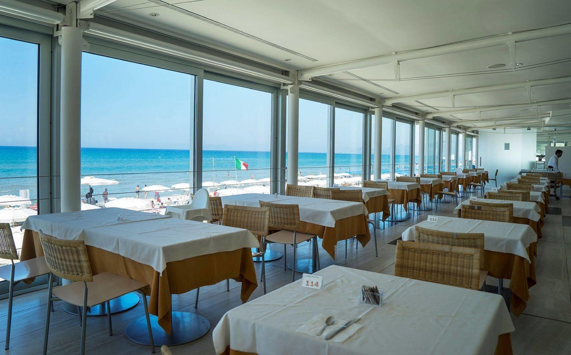 Hotel Amyclae Sperlonga Bagian luar foto